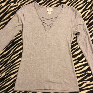 Long sleeve criss cross shirt